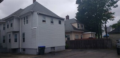17 Whitney St, Providence, RI 02907 - photo 4