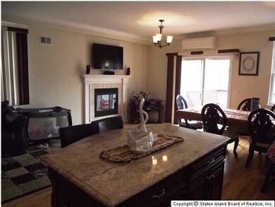 223 Olympia Blvd, Staten Island, NY 10305 - photo 3