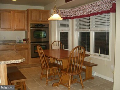 328 Martina Dr, Chambersburg, PA 17201 - photo 3