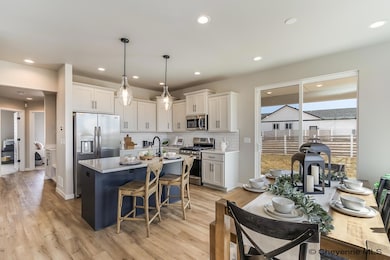 2102 Pack Saddle Rd, Cheyenne, WY 82007 - photo 6