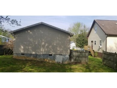 1708 Daytona Ct, Johnson City, TN 37601 - photo 6