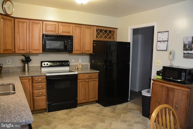 10903 Farrier Rd, Frederick, MD 21701 - photo 2