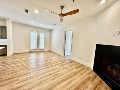 5808 Mccommas Blvd unit A105, Dallas, TX 75206 - photo 3