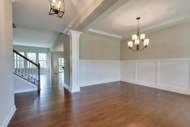 *Pictures are of another Marion II, for viewing purposes only.