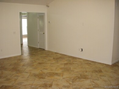 914 Baywood Rd, Dothan, AL 36305 - photo 5