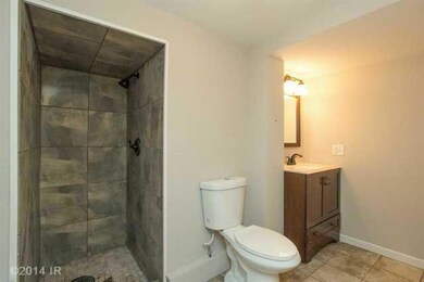 1910 Payton Ave, Des Moines, IA 50315 - photo 4