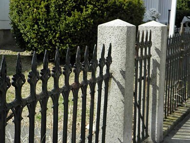 21 Lyndon St, Warren, RI 02885 - photo 6