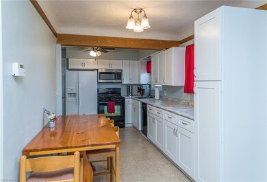 97 Arlington Cir, Wickliffe, OH 44092 - photo 7