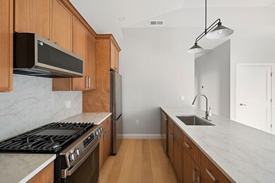 206 Byron St unit 3, Boston, MA 02128 - photo 6