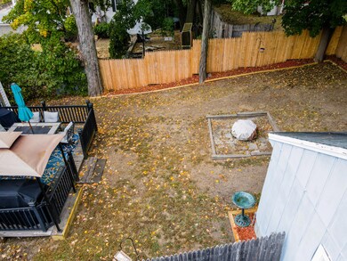 32 Shaw St, Sanford, ME 04073 - photo 4