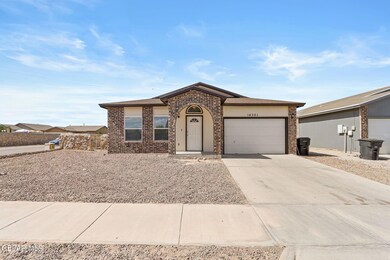 14301 Escalera Dr, Horizon City, TX 79928 - photo 2