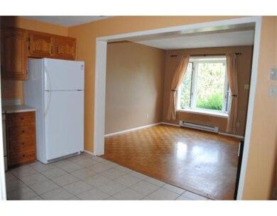 2 Bartlett Ave unit 2, Haverhill, MA 01830 - photo 4