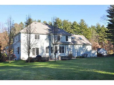 10 Jeanne Ct, North Smithfield, RI 02896 - photo 4