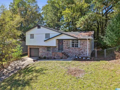 4018 Saint John Way NW, Birmingham, AL 35215 - photo 4