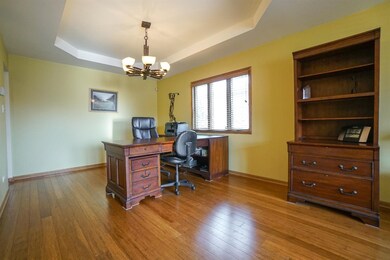 948 Robin Ct, Dyer, IN 46311 - photo 6