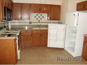 1910 Miles St, Copperas Cove, TX 76522 - photo 2