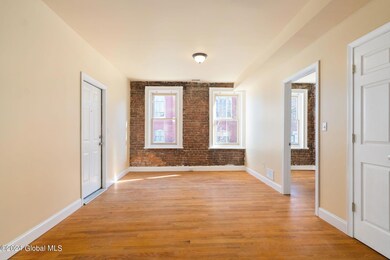 73 Clinton St, Albany, NY 12202 - photo 5