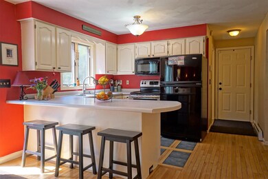 38 Proctor Rd, Bedford, NH 03110 - photo 5