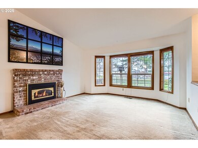 5565 SW 191st Ct, Beaverton, OR 97007 - photo 4