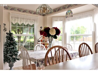 2302 N 32nd St, Springfield, OR 97477 - photo 4