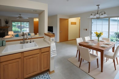 virtually staged dining
