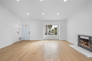 15029 Harvest St, Mission Hills, CA 91345 - photo 7