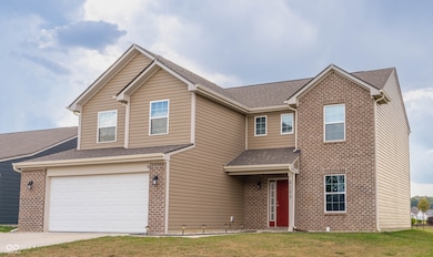 4148 Ashworth Ln, Columbus, IN 47201 - photo 2