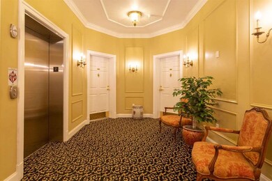 415 White Gables Ln unit 202, Charlottesville, VA 22903 - photo 3