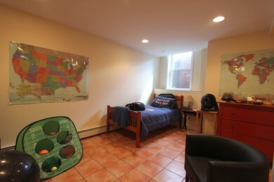 61 Linden St unit B, Brookline, MA 02445 - photo 7