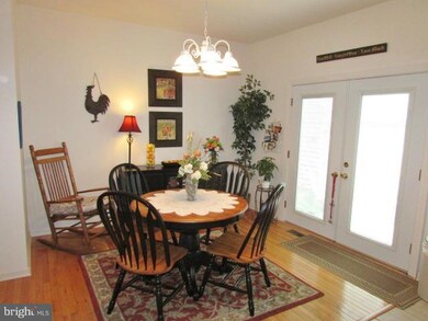 1982 Ashley Dr, Chambersburg, PA 17201 - photo 7