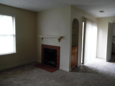 421 Redding Rd unit 12, Lexington, KY 40517 - photo 3