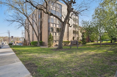 32-web-or-mls-505 36th St 303, Des Moine