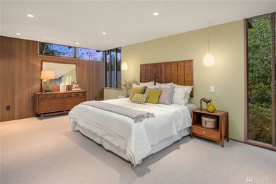 4204 W Mercer Way, Mercer Island, WA 98040 - photo 7