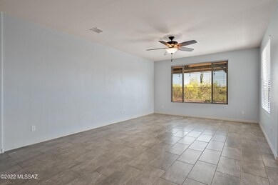 05-Living Area