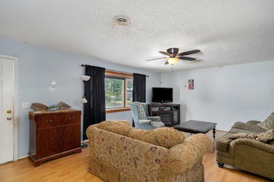 1207 Sherri Jane Ln-1