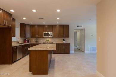 edgemountKitchen1