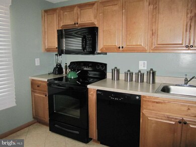 16870 Francis West Ln, Dumfries, VA 22026 - photo 6