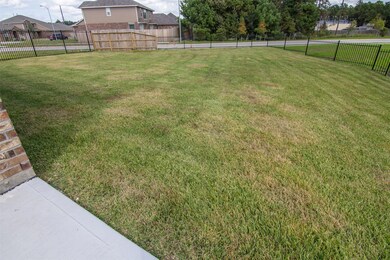 29631 Woodsons Shore Dr, Spring, TX 77386 - photo 3