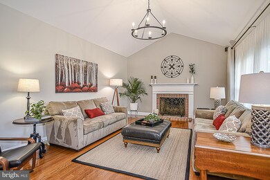 9291 Davis Dr, Lorton, VA 22079 - photo 7