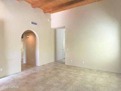 10369 E Roylstons Ln, Tucson, AZ 85747 - photo 4
