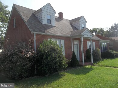 335 Kendrick Ln, Front Royal, VA 22630 - photo 3