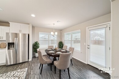 2008 W Huntsville Place, Broken Arrow, OK 74011 - photo 6