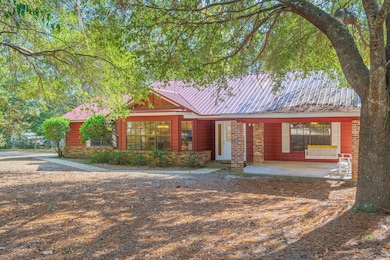 2864 Silverhill Rd, Crestview, FL 32536 - photo 2