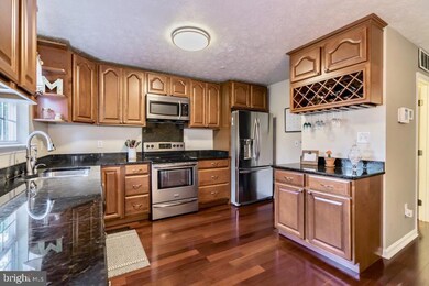 8157 Woodland Ln, Chesapeake Beach, MD 20732 - photo 3