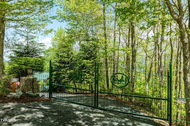 1527 Stone Mountain Road (14 of 122)