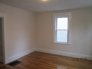 43 Crescent St unit 1, Wakefield, MA 01880 - photo 3