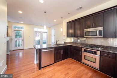 836 N Columbus St, Alexandria, VA 22314 - photo 6