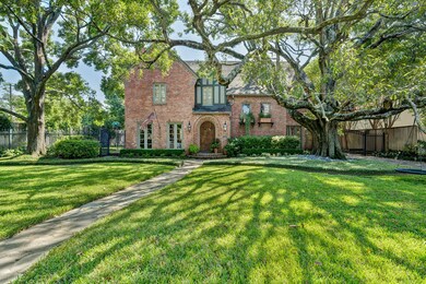 2141 Pine Valley Dr, Houston, TX 77019 - photo 4