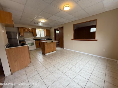 69 Manor Dr unit 2, Shavertown, PA 18708 - photo 2