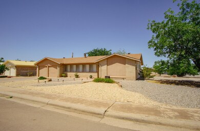 2511 Yale Ave, Alamogordo, NM 88310 - photo 3